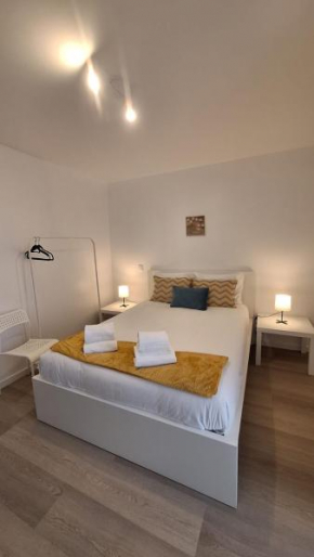 Like Home V - single room
